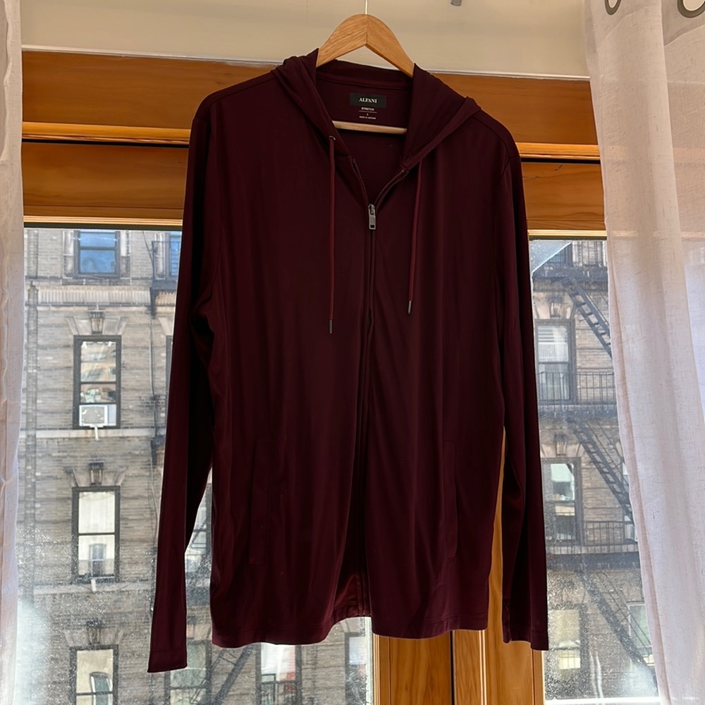 Mens lightweight sweater